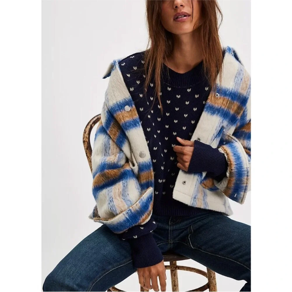 FREE PEOPLE Easy Street Patterened Crop Pullover / Navy Combo NWT